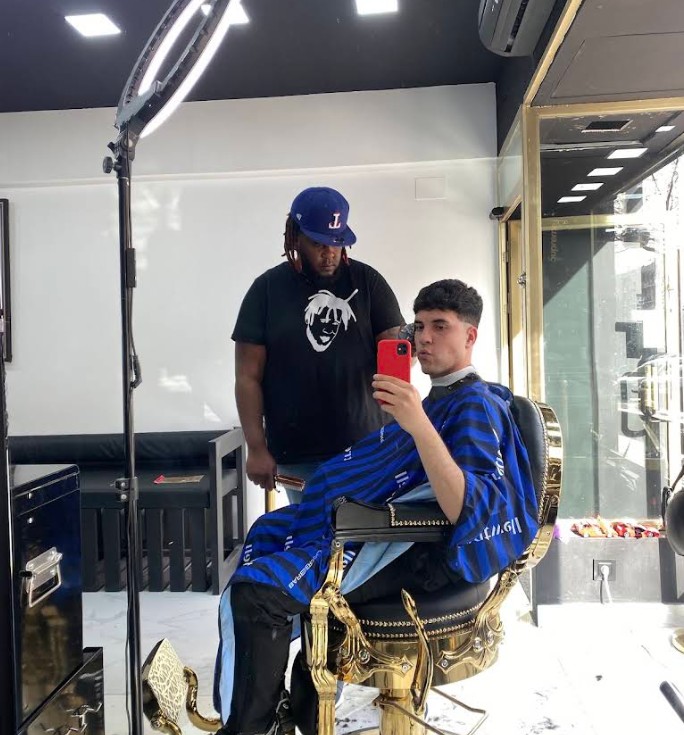 Zona de barbería de LA NOTA